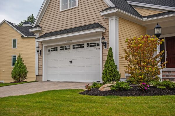 Stamped Carriage House - Image 6